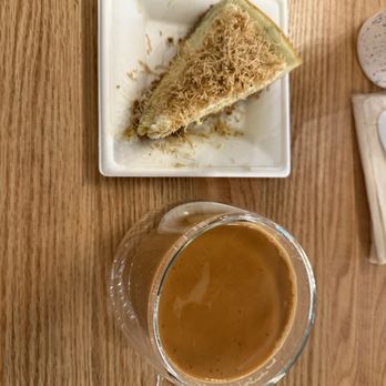 Qamaria Yemeni Coffee - Coffee & Tea Near Me - Mason, Ohio Qamaria Yemeni Coffee - Coffee & Tea Near Me - Mason, Ohio