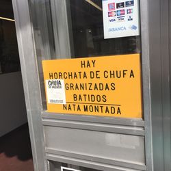 Heladería Colón - Horchata de Chufa available here and they accept cards