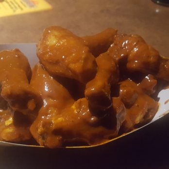Buffalo Wild Wings - Blazin' Challenge - American Near Me - Athens, Ohio