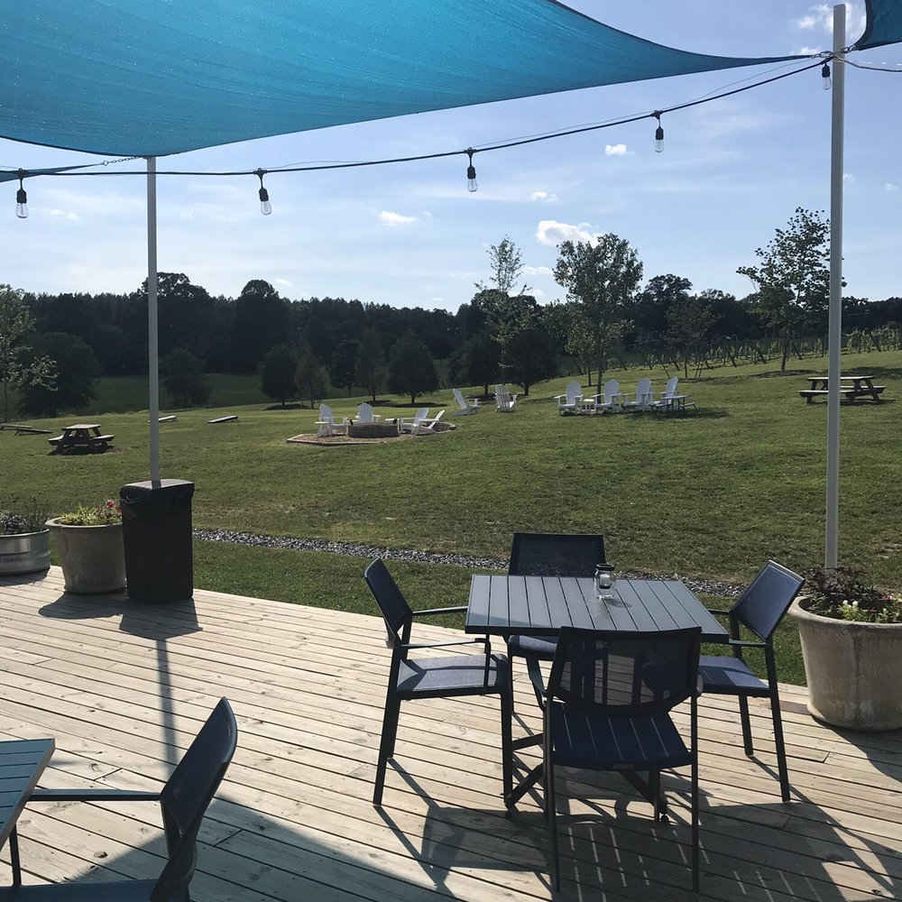 Cunningham Creek Winery - Outdoor seating - Wineries Near Me - Palmyra, Virginia