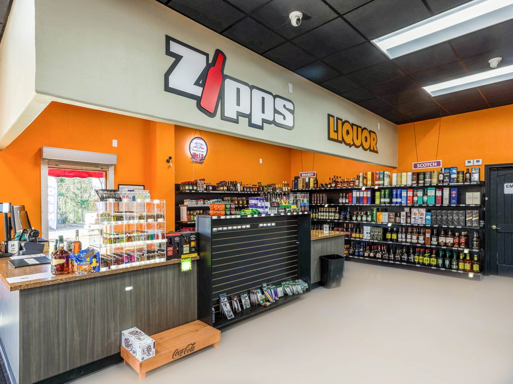 ZIPPS LIQUOR 11 Photos 301 E Upshur Ave, Gladewater, Texas Beer