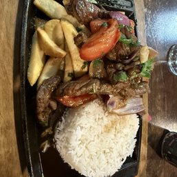 Lomo Saltado