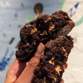 Levain Bakery - Upper East Side, NYC - Dark Chocolate Peanut Butter Chip - Bakeries Near Me - New York, New York