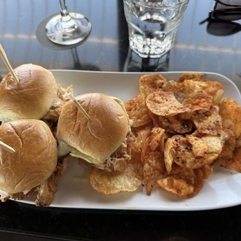 Smith Tower Observatory Bar - Spiced chicken sliders - $19 - Cocktail Bars Near Me - Seattle, Washington Smith Tower Observatory Bar - Spiced chicken sliders - $19 - Cocktail Bars Near Me - Seattle, Washington