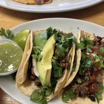 El Mirador Restaurant - Carne asada tacos. - Salvadoran Near Me - Manassas, Virginia