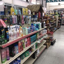 D's Market - Well stocked up on toiletries and on anything that you might need in the moment!
