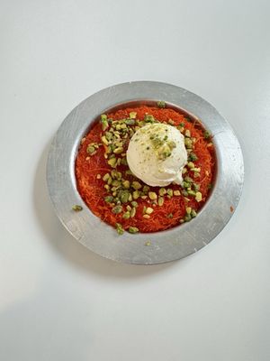 Mrs. Dessert & Kumpir محل حلويات عربي by null