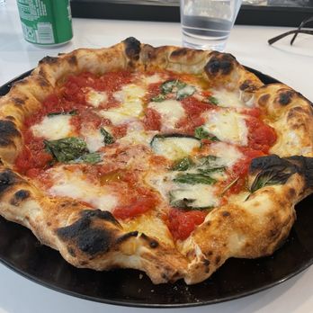 Sei Pizza Bar - Margherita Pizza - Pizza Near Me - Los Angeles, California