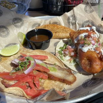 Del's Hideout - Three Taco Plate - Barbeque Near Me - San Diego, California