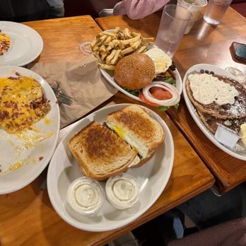 Grubstake Diner - Patty melt, Grubsteak burger, chocolate chip pancakes, Fries - Burgers Near Me - San Francisco, California Grubstake Diner - Patty melt, Grubsteak burger, chocolate chip pancakes, Fries - Burgers Near Me - San Francisco, California