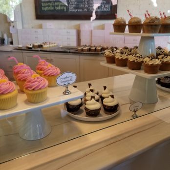 Pretty Gritty Tours - Delish!!! - Walking Tours Near Me - Tacoma, Washington