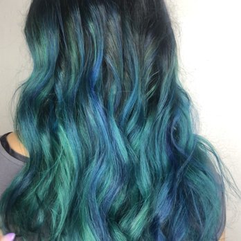 Your Hairs Best Friend - Side view - Hair Stylists Near Me - Brooklyn, New York Your Hairs Best Friend - Side view - Hair Stylists Near Me - Brooklyn, New York