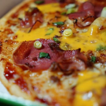 Pizza Max - Die Pizza Max Pizza BBQ-Christmas Classic Maxi zu 10,90 EUR, und stell dir vor, die Version im Restaurant serviert zu bekommen. - Pizza Near Me - Hamburg, HH