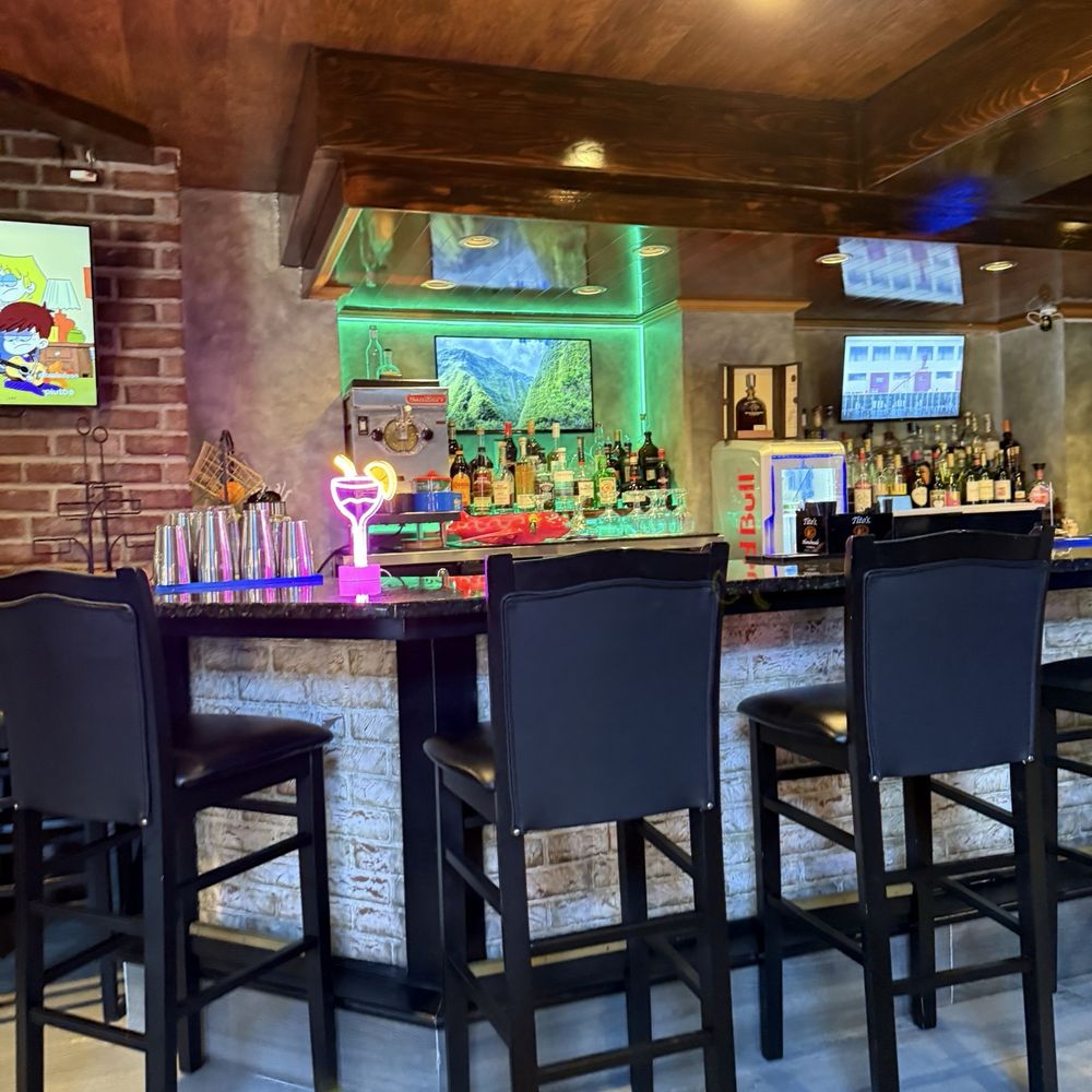 El Jimador Elegante - Bar counter - Mexican Near Me - Anderson, South Carolina
