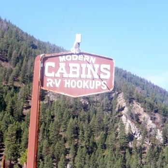 Torrey's Burnt Creek Inn - RV Parks Near Me - Stanley, Idaho