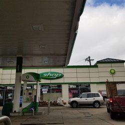 BP Gas Station & Car Wash - Use THOMAS532578 to get an extra 15c/gal bonus on your first purchase. https://upside.app.link/XJqq7k54uxb