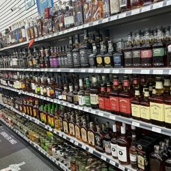 Dixie Liquor