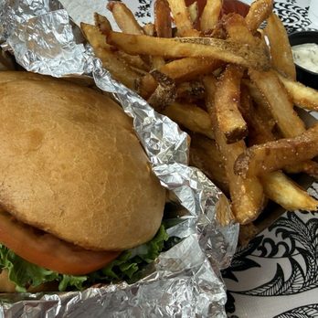 R Kitchen - Smash Hamburger. I would've liked it more smashed but it had good flavors. - Food Trucks Near Me - Fayetteville, North Carolina R Kitchen - Smash Hamburger. I would've liked it more smashed but it had good flavors. - Food Trucks Near Me - Fayetteville, North Carolina