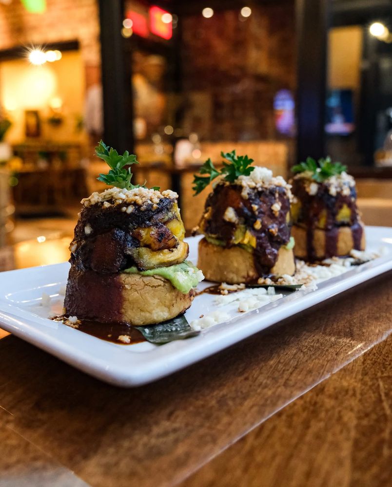 El Mariachi Tequila Bar & Grill
