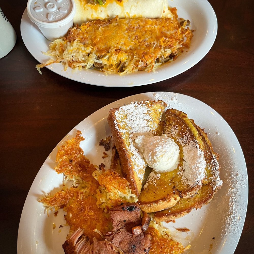 Billy Gail's - French toast and breakfast burrito - American Near Me - Branson, Missouri Billy Gail's - French toast and breakfast burrito - American Near Me - Branson, Missouri