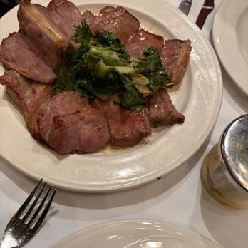 Keens Steakhouse - Steakhouses Near Me - New York, New York Keens Steakhouse - Steakhouses Near Me - New York, New York