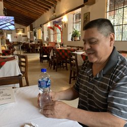 Restaurant Español Popocatepetl - Getting ready to order!