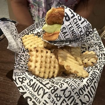 PDQ Chicken - Chicken Shop Near Me - Deerfield Beach, Florida