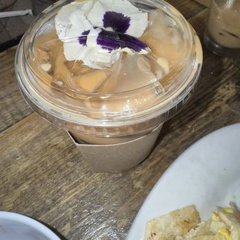 Met Her At A Bar - Latte - Cafes Near Me - Los Angeles, California