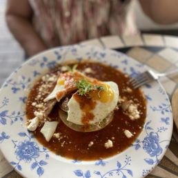 LITTLE HEN - Updated October 2025 - 1560 Photos & 769 Reviews - 4579 ...