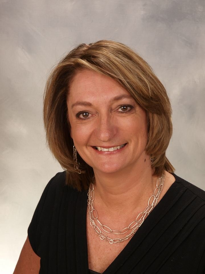 MARY BURAK BIG BEAR REAL ESTATE Contact Agent 42153 Big Bear Blvd