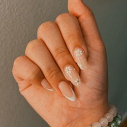 Lovely Nails & Spa - Nail Art