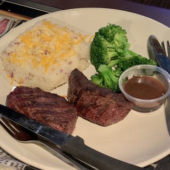 Lonigan's - Karaoke Near Me - Estes Park, Colorado