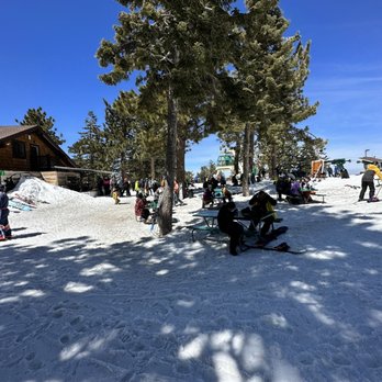 Snow Summit - Ski Resorts Near Me - Big Bear Lake, California