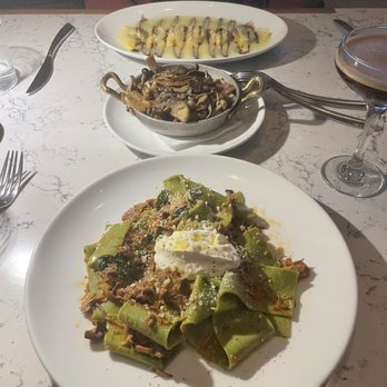 Brezza - Mint Pappardelle + Sautéed Mushrooms - Italian Near Me - Las Vegas, Nevada