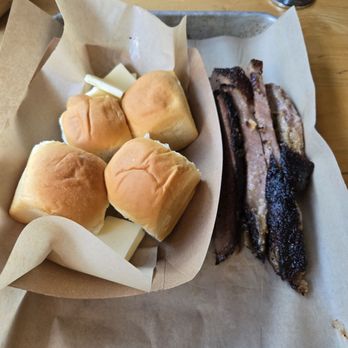 StormKing Brewpub - Brisket and bread - Barbeque Near Me - Minneapolis, Minnesota StormKing Brewpub - Brisket and bread - Barbeque Near Me - Minneapolis, Minnesota