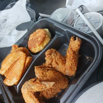 Mrs Winner's Chicken & Biscuits - 3 PC whole wings combo with potato wedges and biscuit and coke. I also purchased cinnamon swirl. - Chicken Wings Near Me - Decatur, Georgia Mrs Winner's Chicken & Biscuits - 3 PC whole wings combo with potato wedges and biscuit and coke. I also purchased cinnamon swirl. - Chicken Wings Near Me - Decatur, Georgia