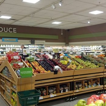 Publix - Look at all the fruits and vegetables - Grocery Near Me - Atlanta, Georgia