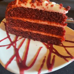 1636 North - Red velvet cake