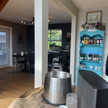 Ocean Beach Roasters & Bistro - Interior - Coffee & Tea Near Me - Ocean Shores, Washington Ocean Beach Roasters & Bistro - Interior - Coffee & Tea Near Me - Ocean Shores, Washington