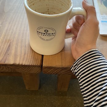 Brewpoint Craft Elmhurst - Latte Amelia Earhart - Coffee & Tea Near Me - Elmhurst, Illinois