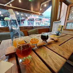 Big Mountain Basecamp - Flight of beer