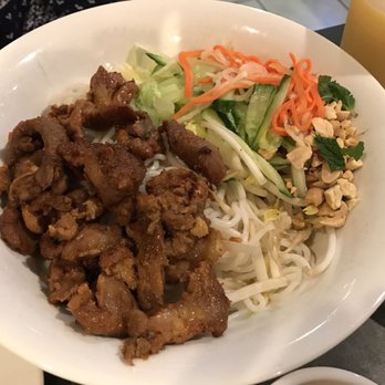 Pho Dau Bo - Chicken vermicelli with veggies. Asian noodle salad ain't got $@!? On this. - Vietnamese Near Me - Kitchener, Ontario