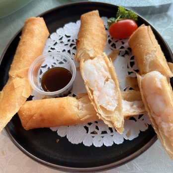 Neptune Palace Seafood Restaurant - Garlic prawn spring rolls! So good! - Dim Sum Near Me - Burnaby, British Columbia Neptune Palace Seafood Restaurant - Garlic prawn spring rolls! So good! - Dim Sum Near Me - Burnaby, British Columbia
