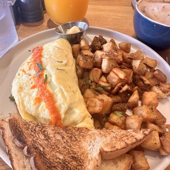 Willow & Whisk - The Farmhouse Omelette- - Breakfast & Brunch Near Me - Millburn, New Jersey