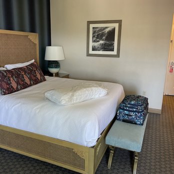Spyglass Inn - Room 301 - Hotels Near Me - Pismo Beach, California Spyglass Inn - Room 301 - Hotels Near Me - Pismo Beach, California