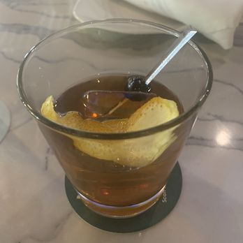 Moxies - Old fashioned - Cocktail Bars Near Me - Houston, Texas Moxies - Old fashioned - Cocktail Bars Near Me - Houston, Texas