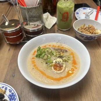 Woon - Congee - Chinese Near Me - Pasadena, California