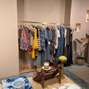 Kindred - Fashionable finds. - Women's Clothing Near Me - Los Angeles, California