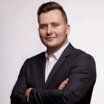 Andrey Gulyy - John L Scott - Real Estate Agents Near Me Andrey Gulyy - John L Scott - Real Estate Agents Near Me