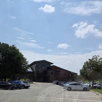 West Des Moines Public Library - Libraries Near Me - West Des Moines, Iowa West Des Moines Public Library - Libraries Near Me - West Des Moines, Iowa